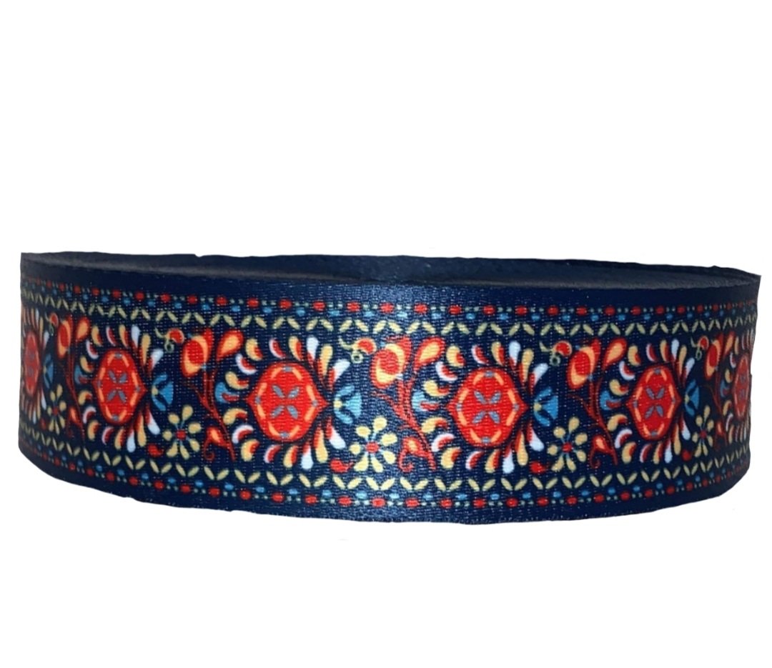 kufer-pasmanteria.pl Taśma nośna satynowa CARPET 50 mm ( 1 mb ) 772B-211AB