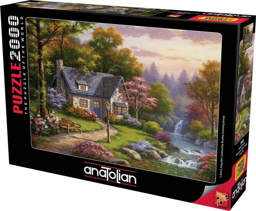 Anatolian Puzzle 2000 elementów. Domek z wodospadem w tle