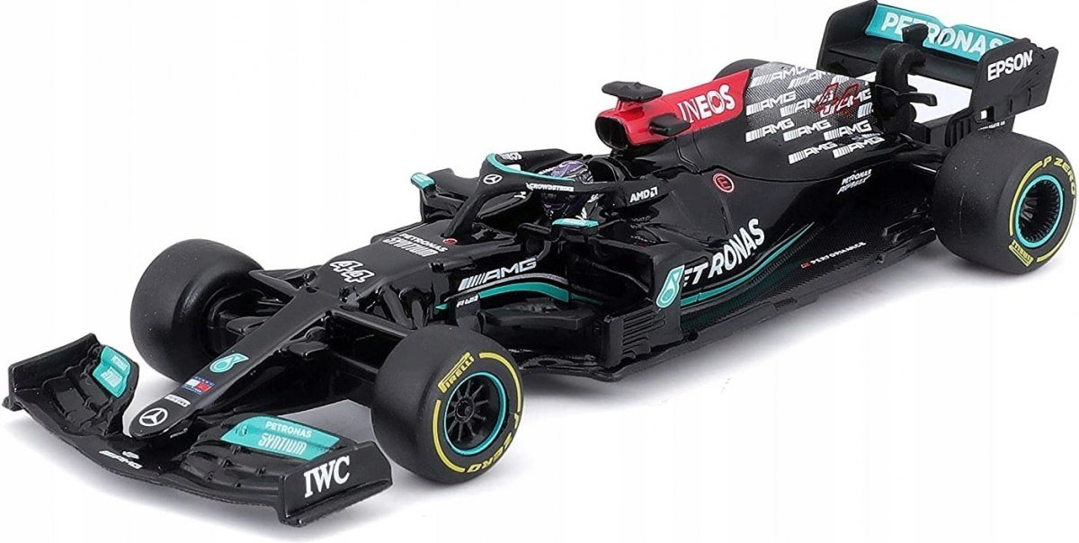 BBurago, bolid F1 Mercedes W12 Hamilton KASK BBurago 1:43