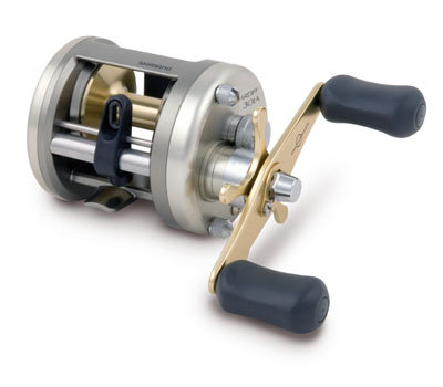 Shimano Cardiff 401 A po lewej dłoni baitcast Multirolle CDF-401A