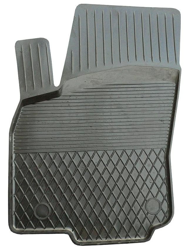 CarCommerce Sp. z o.o. DYWANIK GUMOWY PRZÓD (OPEL, DAEWOO) LEWY