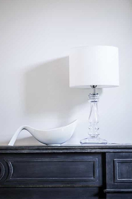 Zuma Line Lampa stołowa PETIT TRIANON white 4CONCEPTS by Zuma Line L051061217