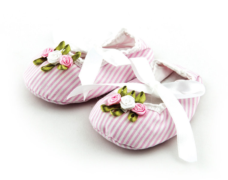 Śliczne bawełniane buciki niemowlęce r. 6-12 m-cy