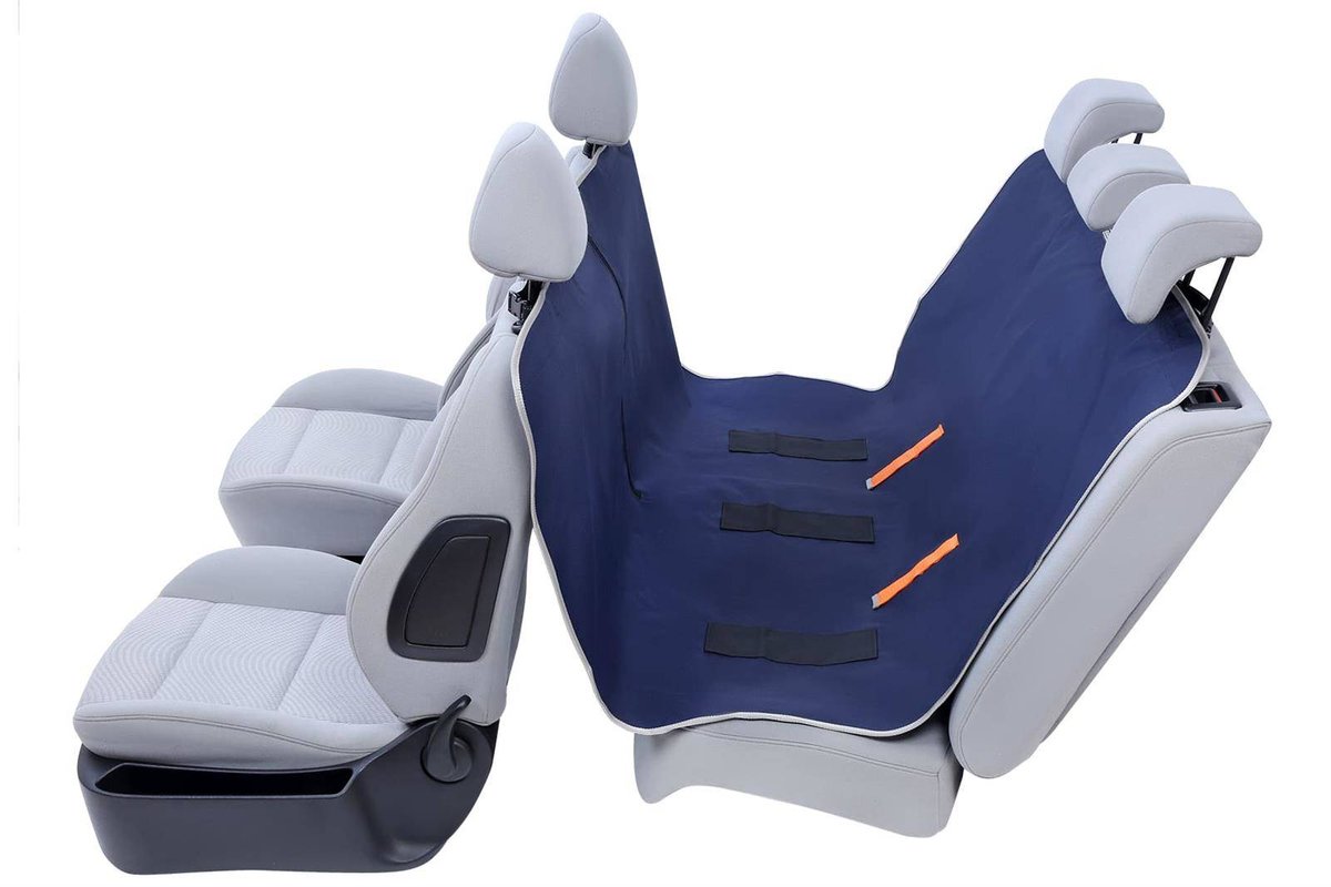 Kardiff Kardimata Anti Slip Z Zamkiem (Podstawowa) 137X167 Granatowa Mata Samochodowa Na Tylne Fotele