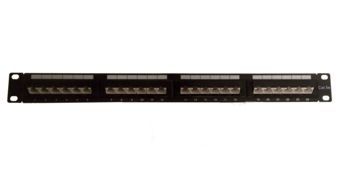 Patchpanel Rj-45 24Xrj-45 Utp Cat.5E Kątowy Multiproject