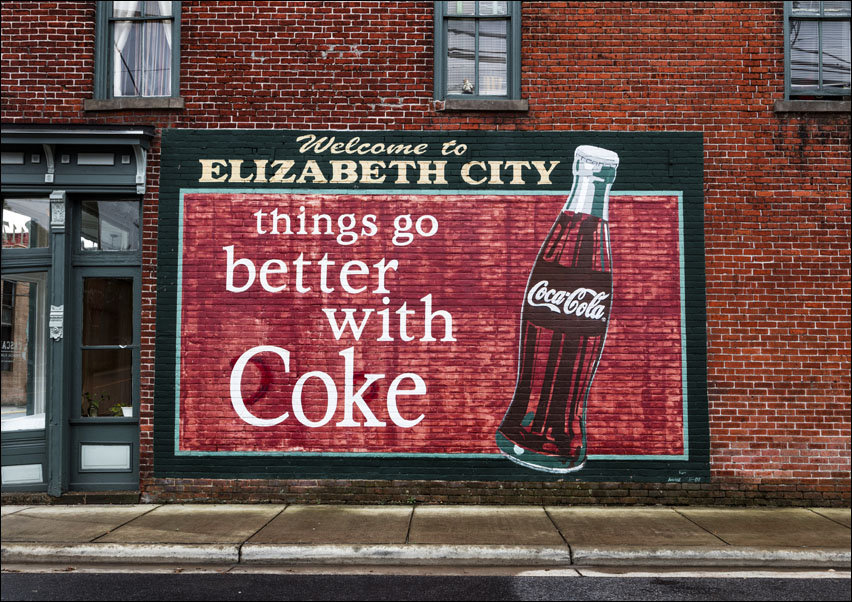 Coca-Cola mural that doubles as a welcome sign in Elizabeth City, North Carolina., Carol Highsmith - plakat 29,7x21 cm