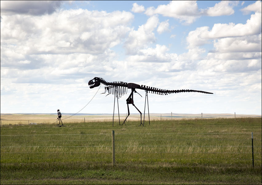 Dinosaur in Porter Sculpture Park in South Dakota, Carol Highsmith - plakat 70x50 cm