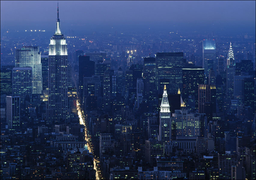 Empire State Building at night., Carol Highsmith - plakat 29,7x21 cm