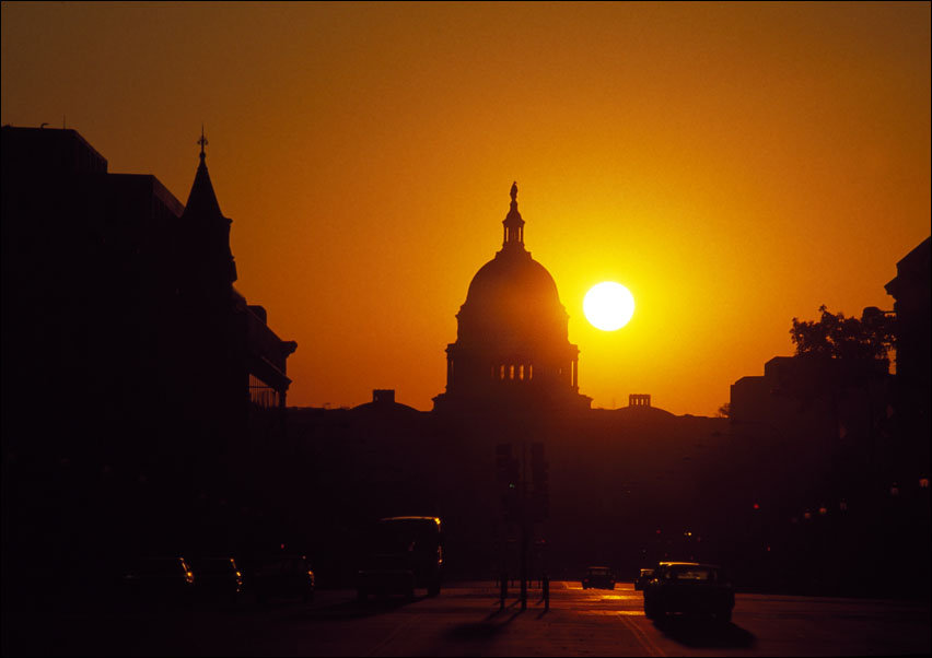 The U.S. Capitol at Dawn, Carol Highsmith - plakat 30x20 cm