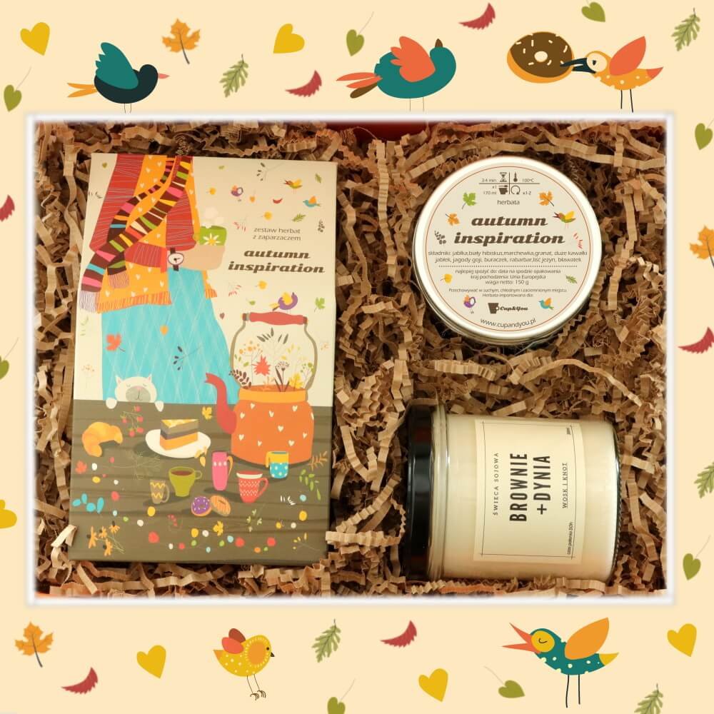 Zestaw prezentowy Jesienny Box AUTUMN INSPIRATION. 10 sypanych herbat 10x5g z uroczym zaparzaczem z zawieszką, owocowa mieszanka Autumn inspiration 150g - aromatyczna sojowa świeca BROWNIE+DYNIA - kolorowy zestaw dla jesieniary