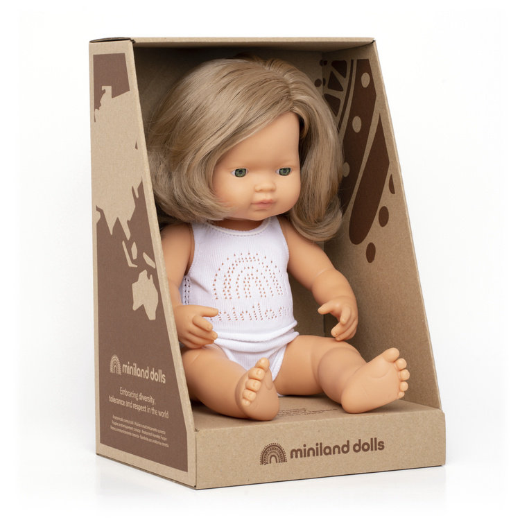Miniland Miniland Dolls europejska lalka niemowlęca dziewczynka z włosami blond 38 cm z miękkiego winylu prezentowana z bielizną w pudełku prezentowym (31260) 31260