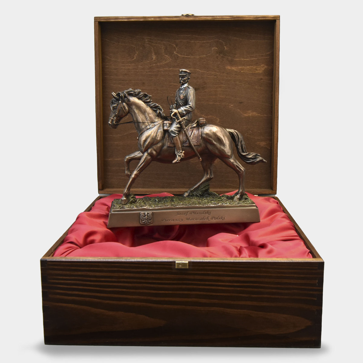 Józef Piłsudski na Koniu w Pudełku Prezentowym z Grawerowaną Dedykacją