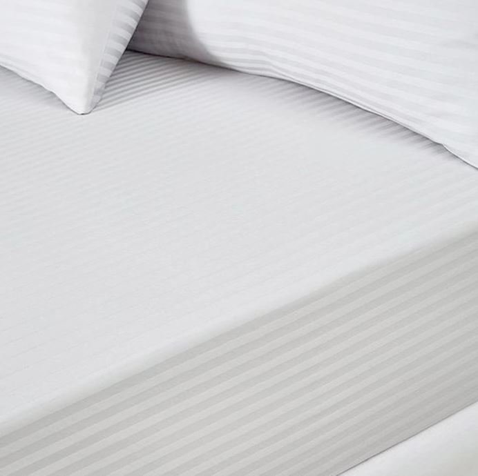 Prześcieradło Adamaszkowe z gumką, Maro Home, Biały, 140x200x25 cm