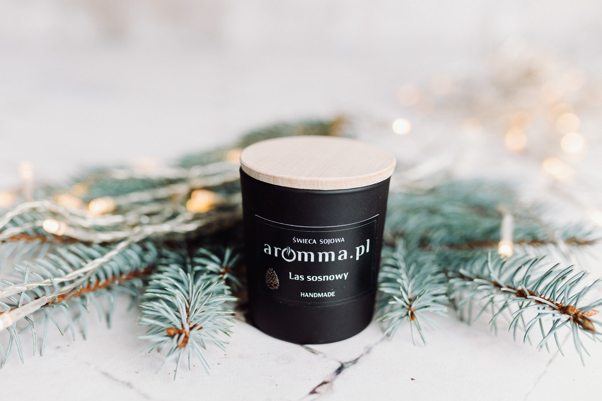 Świeca Sojowa 100% Las Sosnowy 180 Ml Z Wieczkiem - Aromma