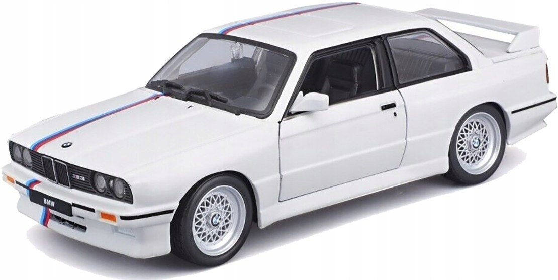 Bmw M3 (E30) 1986 1:24 Model Bburago 21100 White