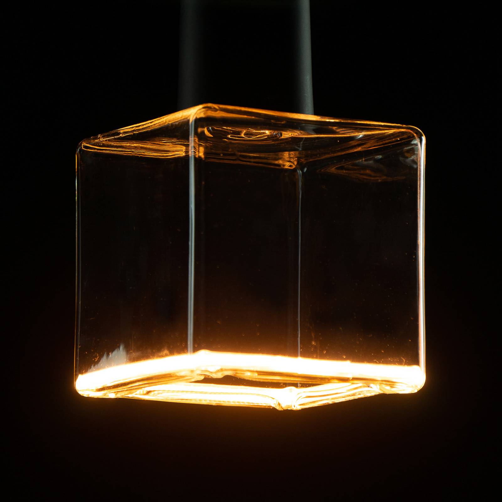 SEGULA LED-floating-cube 86 E27 4,5W ciepła biel