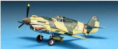 Academy Curtiss P-40 B Tomahawk MA-12456