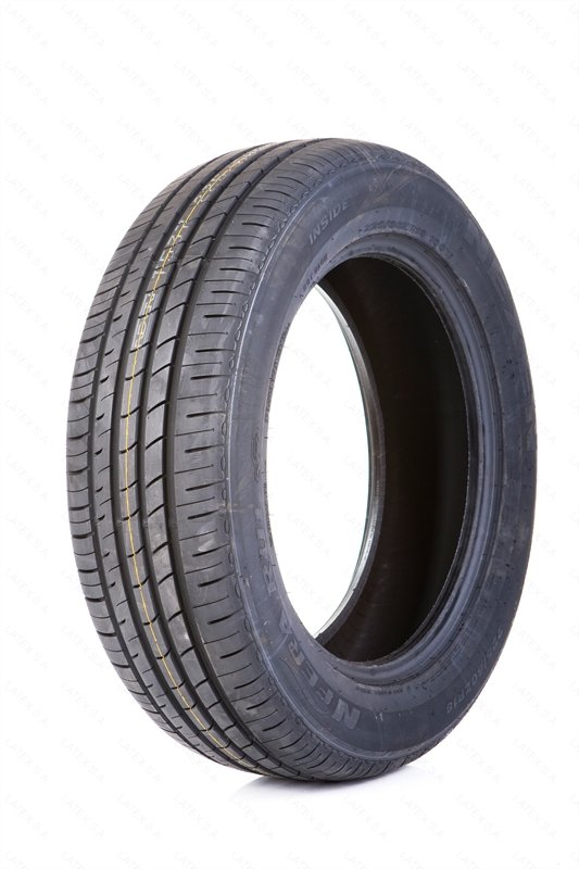 Nexen N Fera RU1 225/60R18 100W