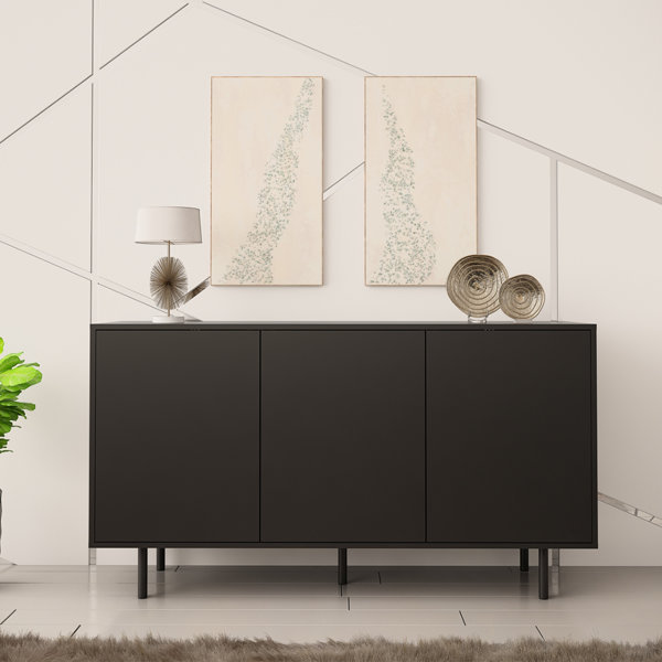 Komoda Nero 150 cm, 3 drzwi, czarny mat bez uchwytów, czarne nogi