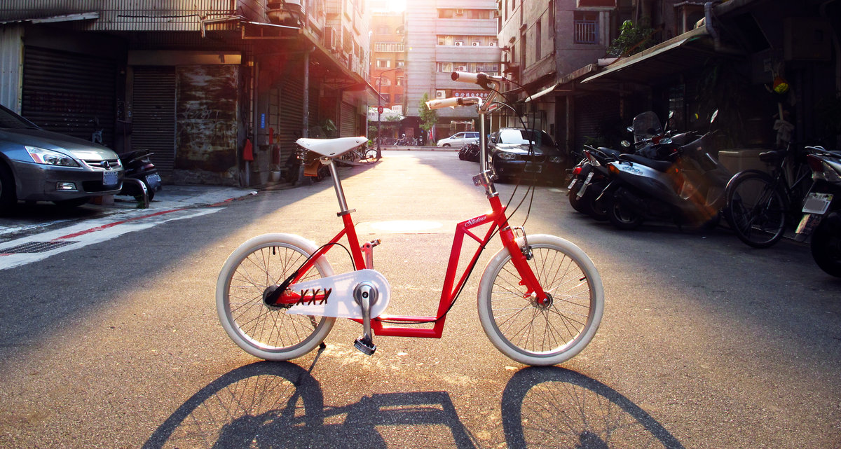 The-Sliders Lite Burgundy Red gustowny i komfortowy, składany rower, hulajnoga 2w1, EAN 0590987662310