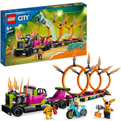 LEGO City Wyzwanie kaskaderskie - ciężarówka i ogniste obręcze 60357