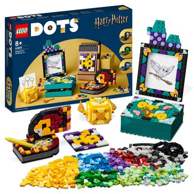 LEGO DOTS Zestaw na biurko z Hogwartu 41811