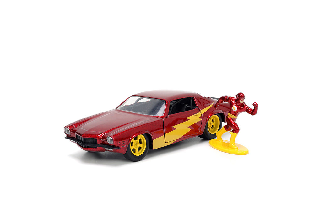 Model samochodu The Flash 1/32 - Chevrolet Camaro 1973 (wraz z figurką Flash)