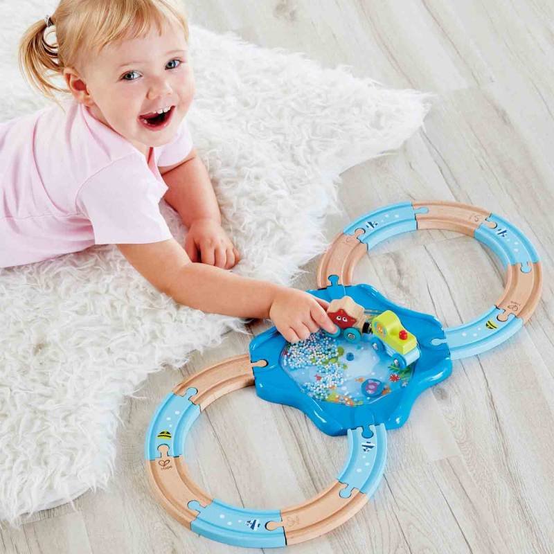 Hape Wooden rails underwater world train