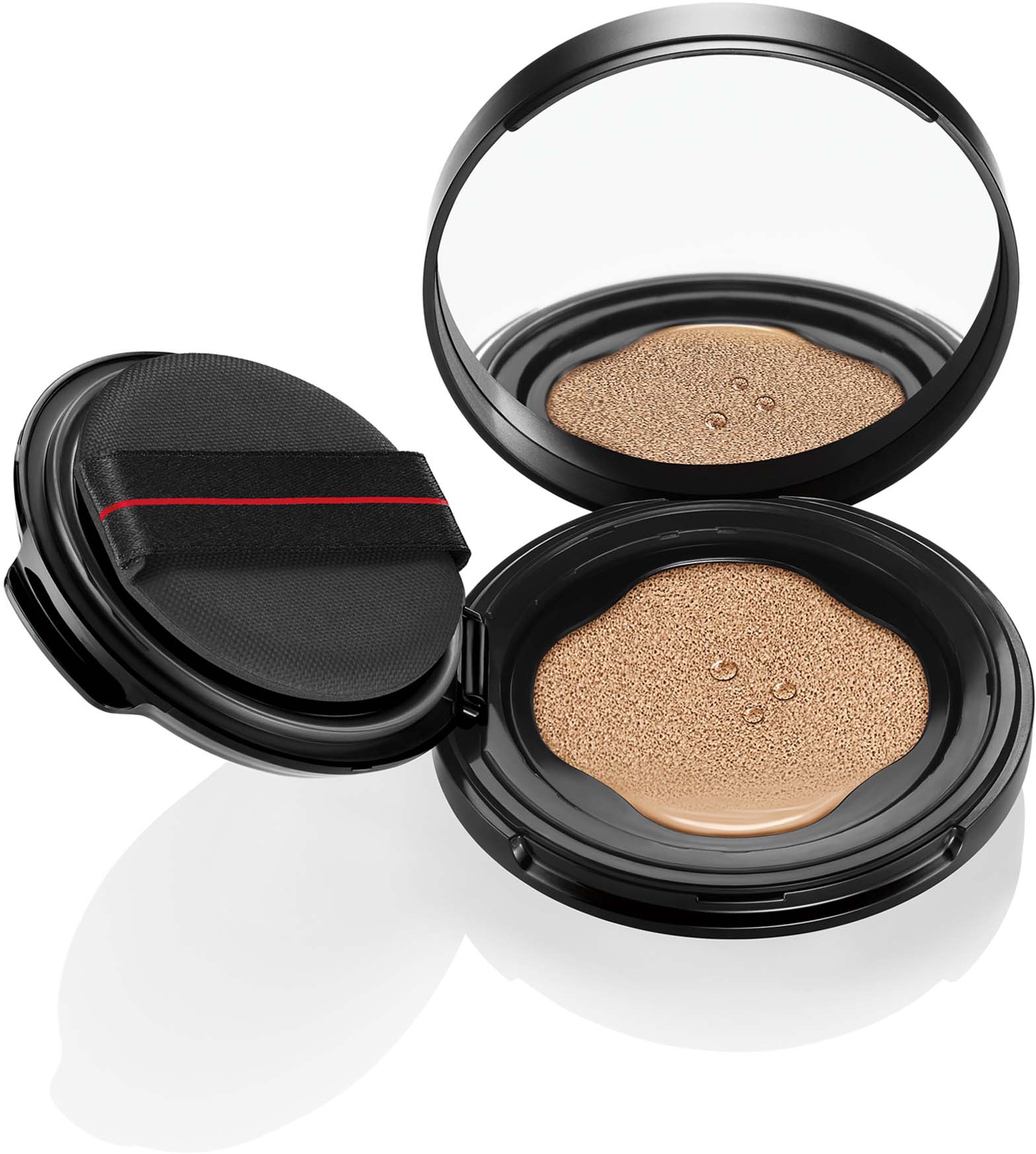 Shiseido Synchro Skin Self-Refreshing Cushion Compact trwały podkład w kompakcie odcień 220 Linen 13 g