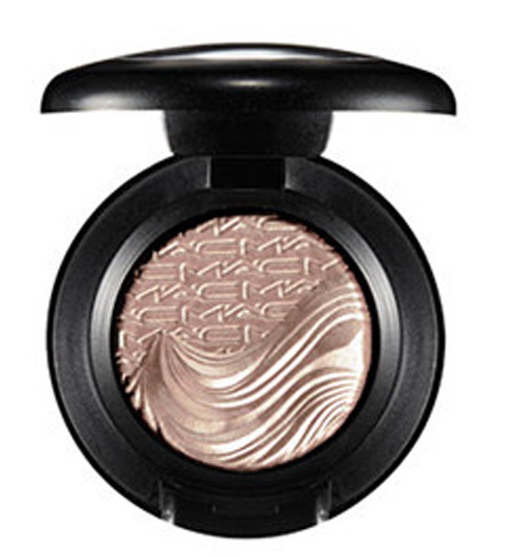 MAC Cosmetics Extra Dimension Eyeshadow A Natural Flirt