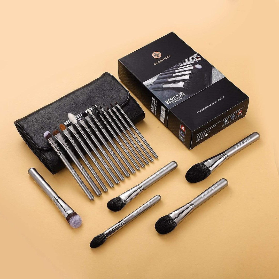 Eigshow Beauty Magician Series komplet 18 pędzli Galaxy Silver