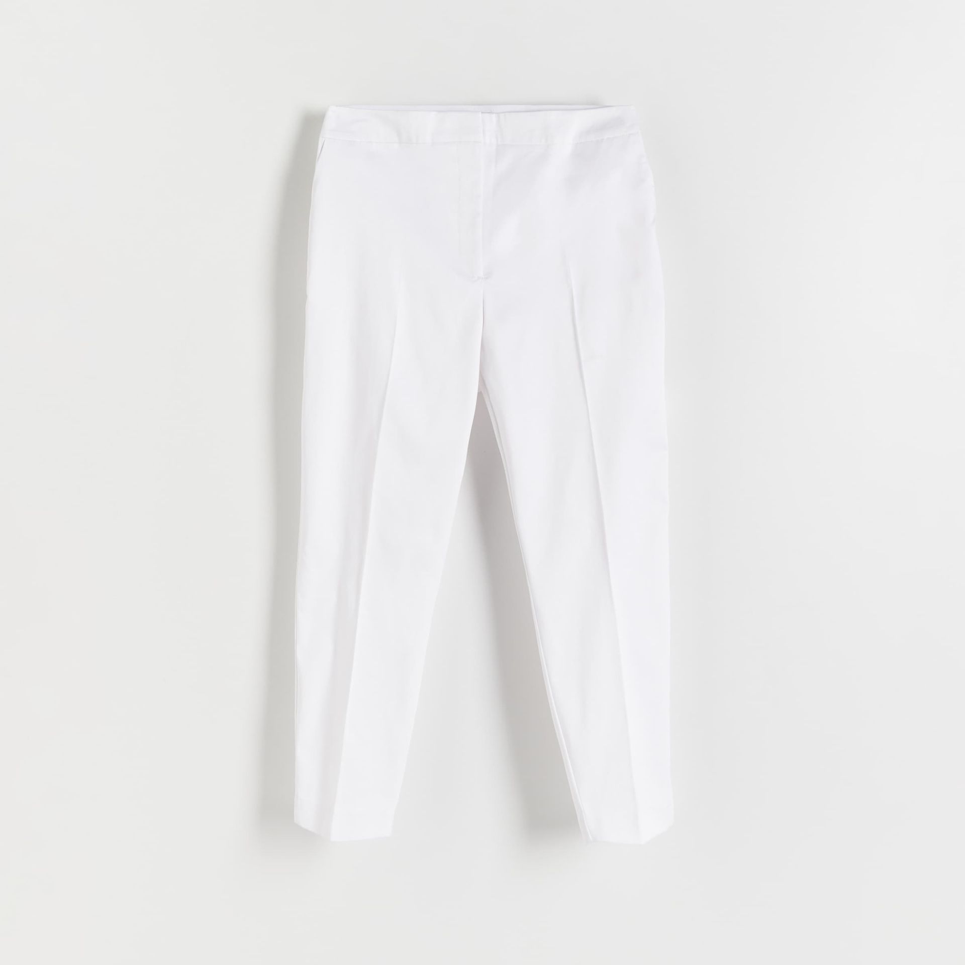 Opinie o Reserved - Spodnie z kantem - Biały