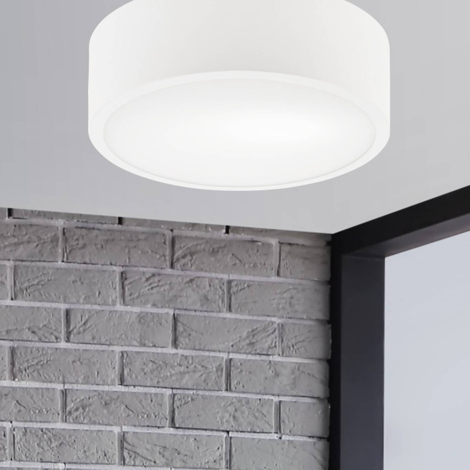 Lampa sufitowa Kimban z metalu, Ø 26 cm, biała