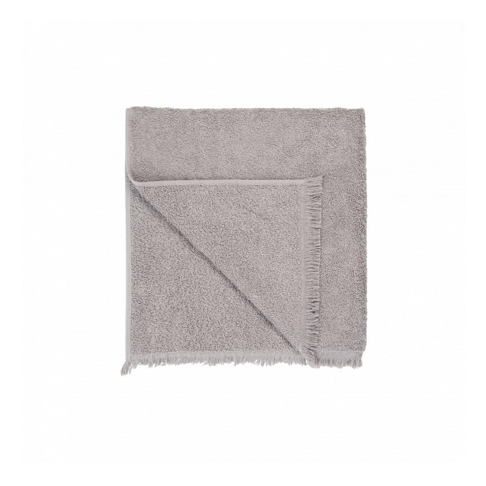 Jasnoszary bawełniany ręcznik kąpielowy 70x140 cm FRINO – Blomus