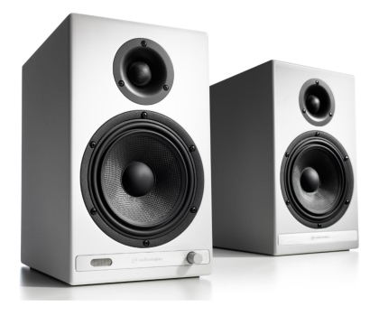 Audioengine HD6 Orzech