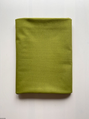 Bawełniany obrus plamoodporny zielonego koloru