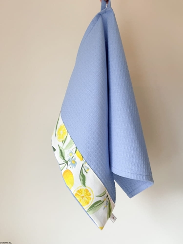Ręcznik kuchenny bawełniany o gofrowej fakturze niebieskiego koloru Cytrynki