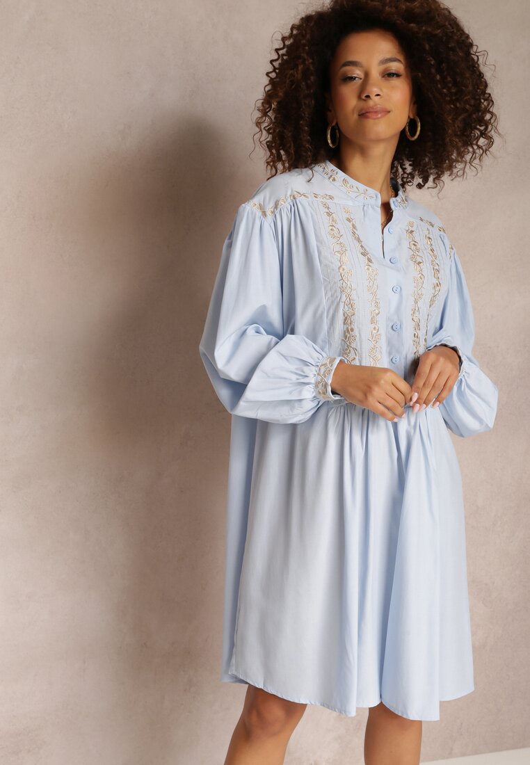 Niebieska Haftowana Sukienka Midi o Pudełkowym Fasonie z Długim Rękawem Rosen