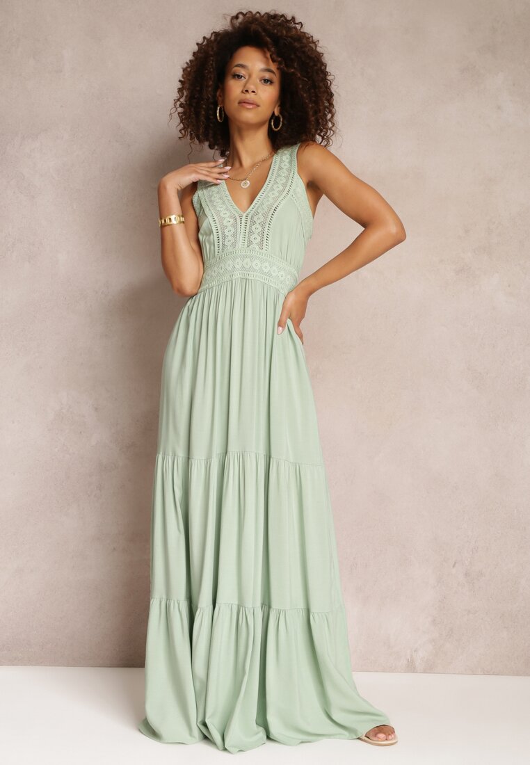 Zielona Rozkloszowana Sukienka Maxi z Szydełkowanymi Wstawkami Ylivea