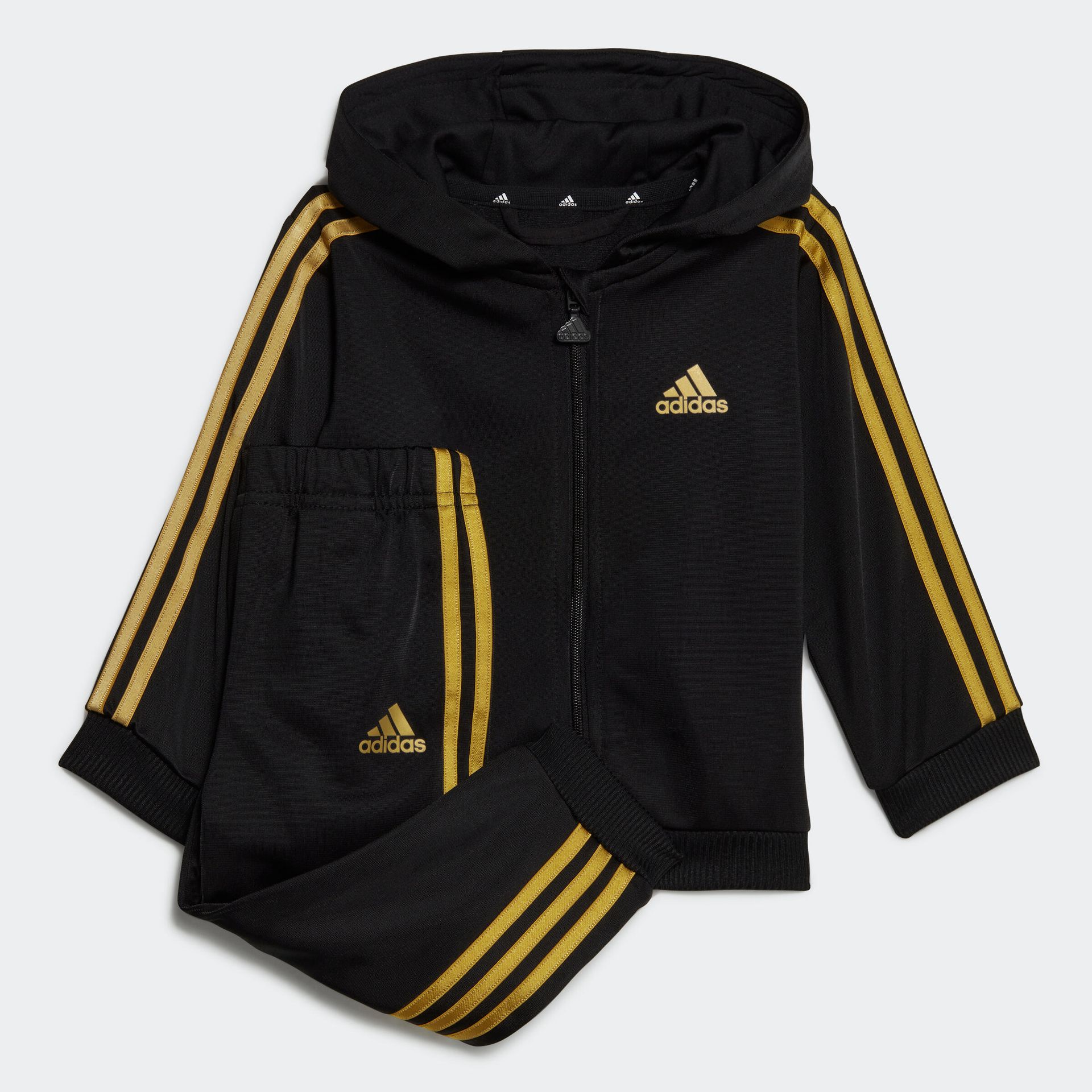 Dres dziecięcy Adidas