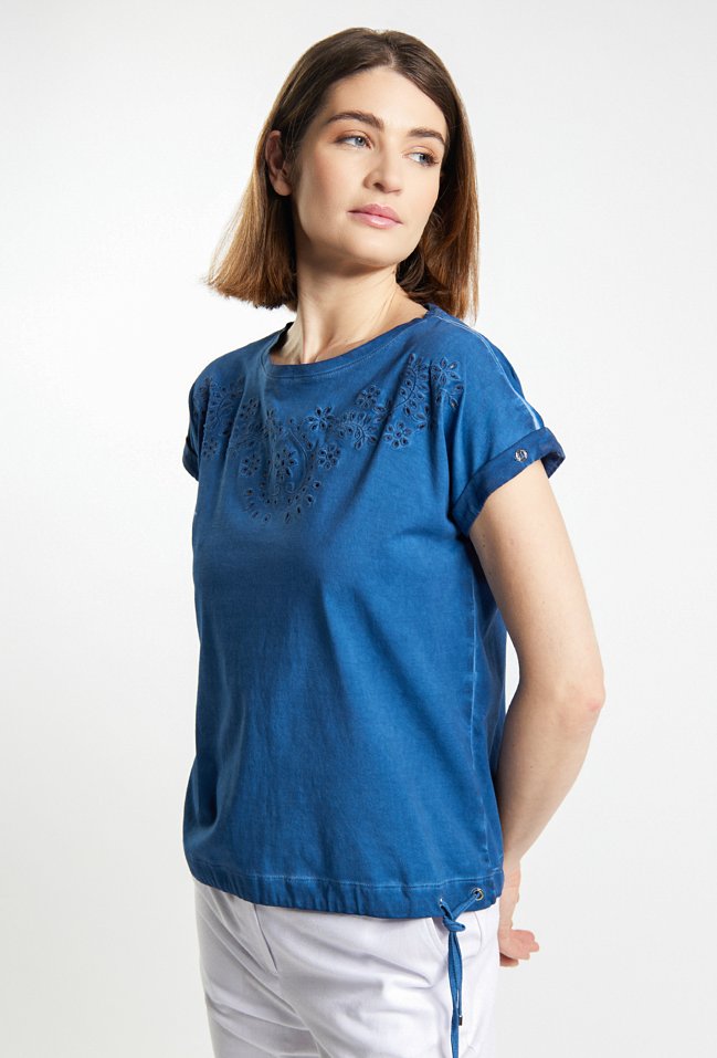 T-shirt damski z haftowanym wzorem - Monnari