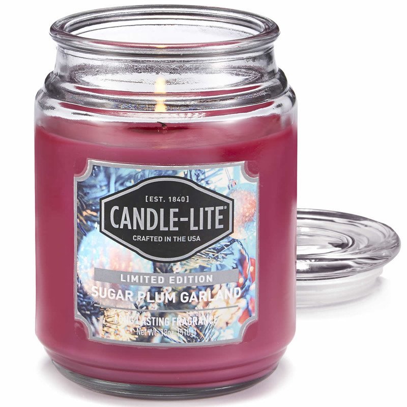 Candle-lite Everyday duża świeca zapachowa w szklanym słoju 18 oz 510 g - Sugar Plum Garland