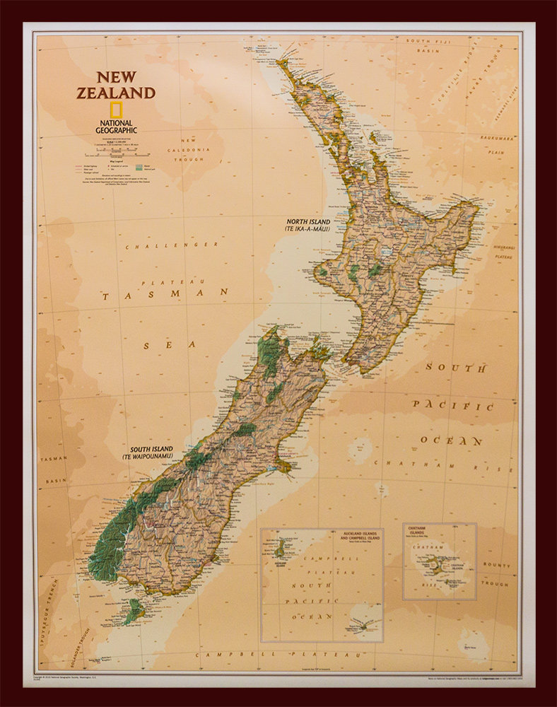 National Geographic, Nowa Zelandia. Executive. Mapa ścienna polityczna na podkładzie do wpinania 1:2 300 000
