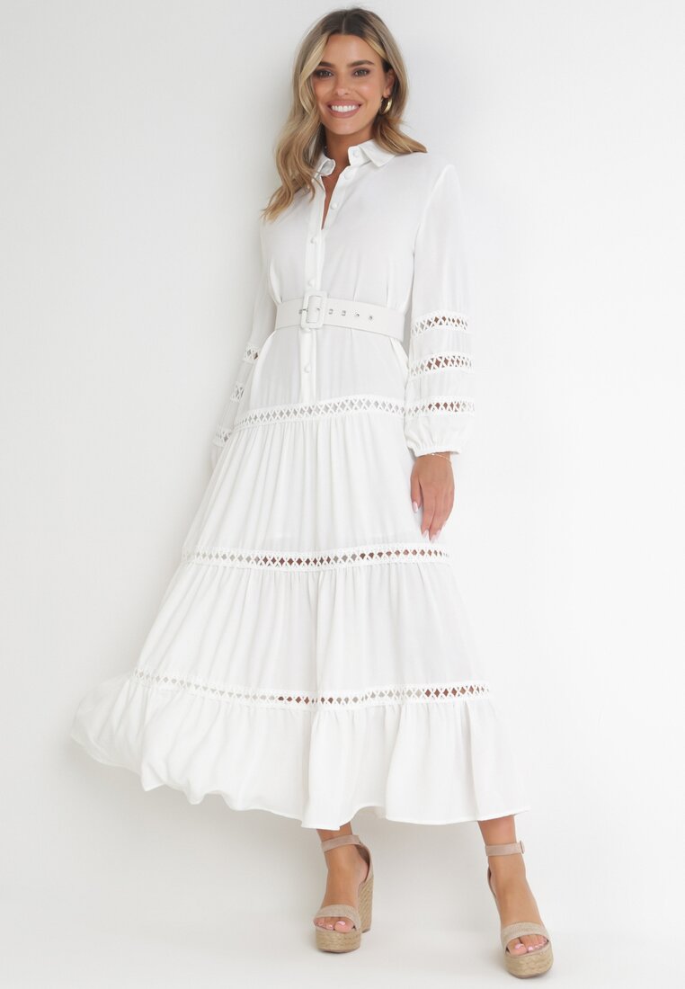 Biała Sukienka z Paskiem Dorica