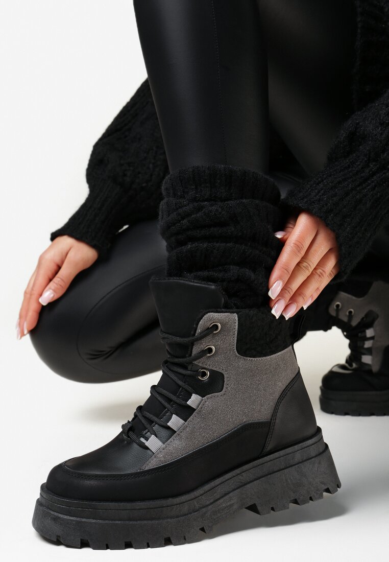 Czarne Traperki Sznurowane Trapery Jette