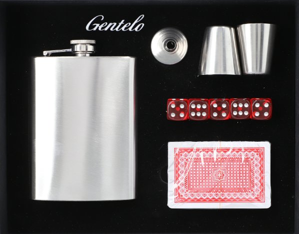 Piersiówka W Zestawie W Opakowaniu Prezentowym