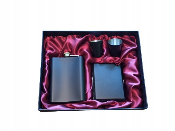 Zestaw Piersiówka + Papierośnica + 2 Kieliszki