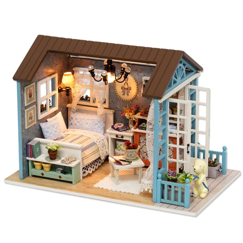 Miniaturowy domek - Leśniczówka w Bieszczadach / HABARRI