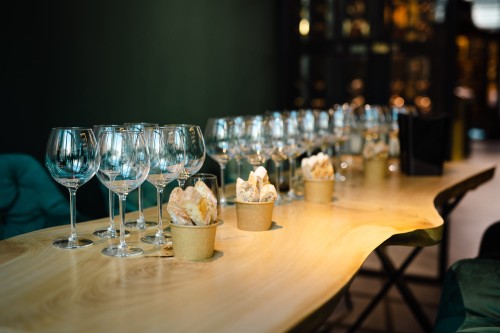 Spotkanie Degustacyjne - Podróż po Europie - Wino czerwone 15.06 - Czwartek - g 18