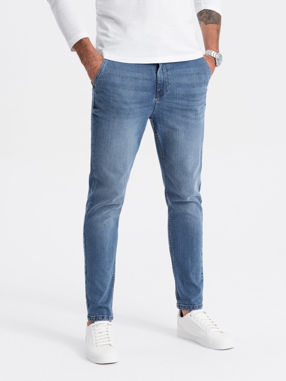 Spodnie męskie jeansowe CARROT FIT - niebieskie V1 OM-PADP-0117